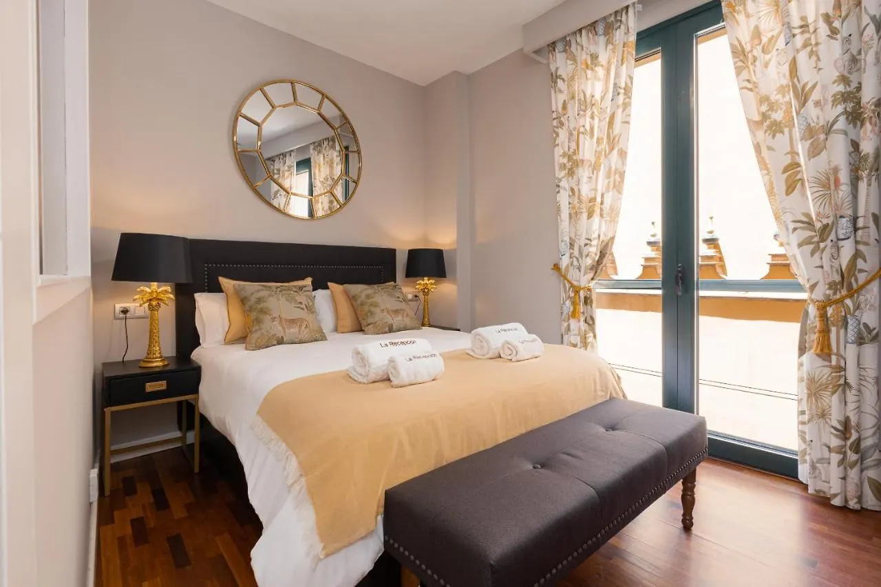 C31 Deluxe Apartment Into Cathedral Square location